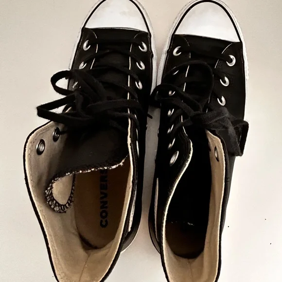 Converse Women's Leather High Top Sneakers Size 9 - Picture 11 of 12